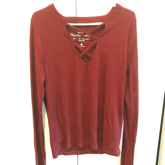 XS Hollister Maroon Long Sleeve with Criss Cross - Picture 1 of 2